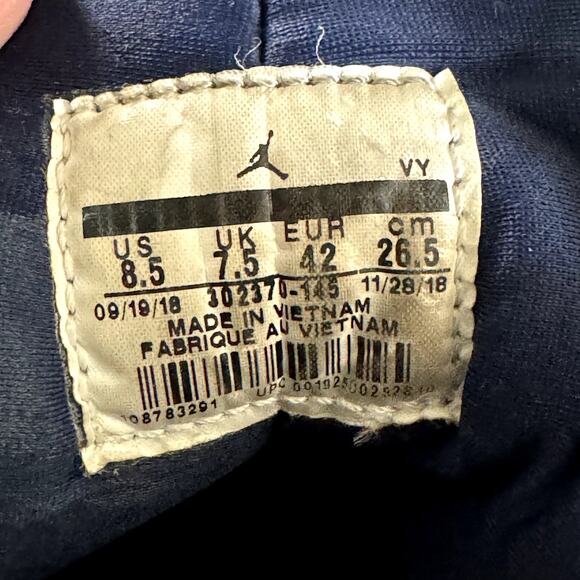 Size 8.5 - Nike Air Jordan 9 Retro UNC Men's Shoes - Picture 7 of 8